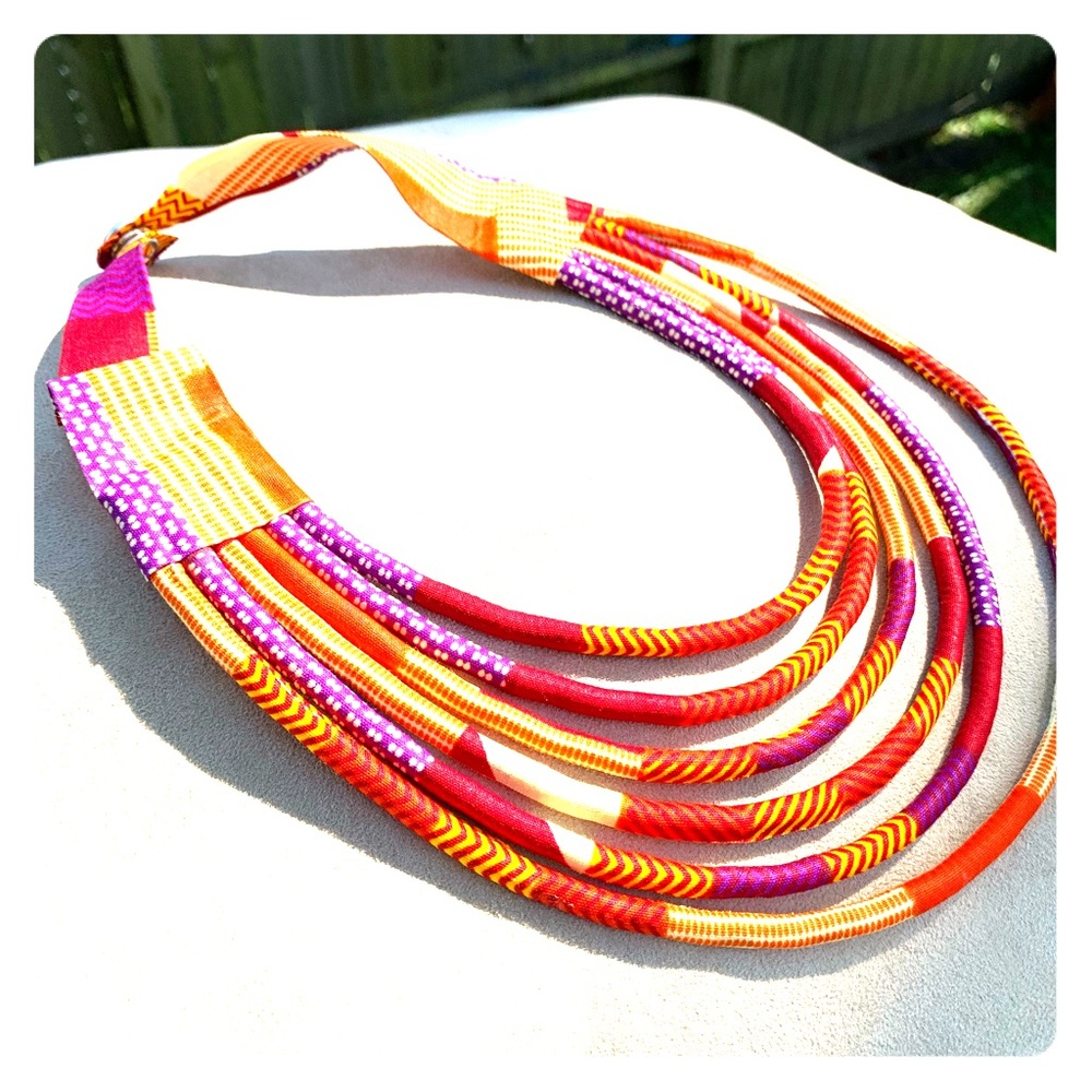 The Kalsoum necklace